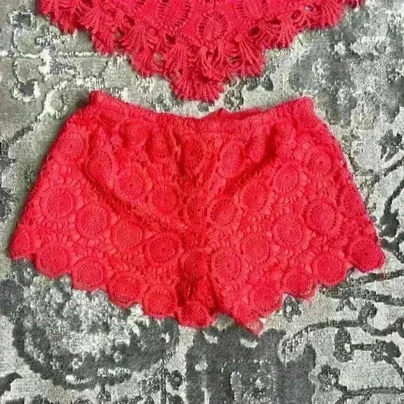 Two Piece Matching Set - Picture 5 of 13